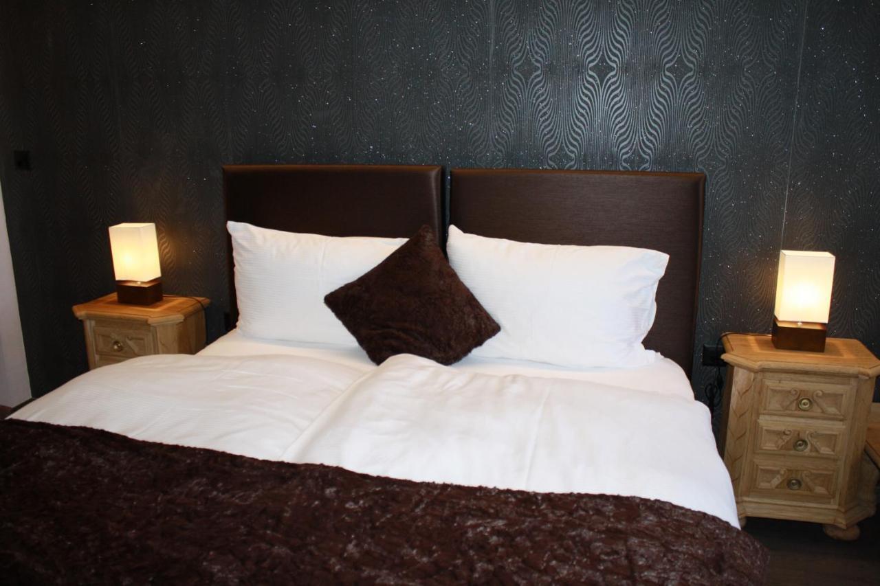 Hotel De La Gare Monthey Eksteriør bilde