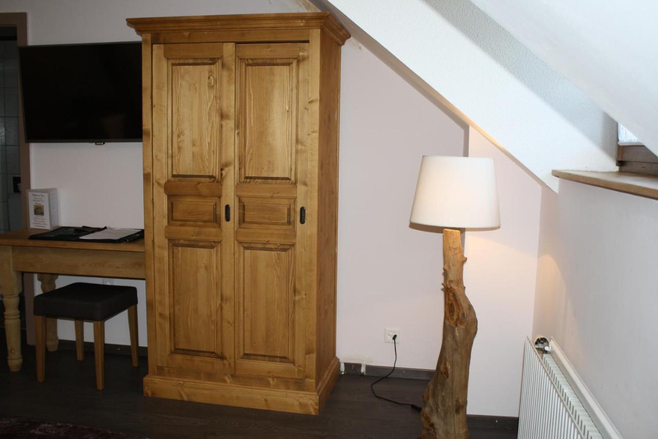Hotel De La Gare Monthey Eksteriør bilde