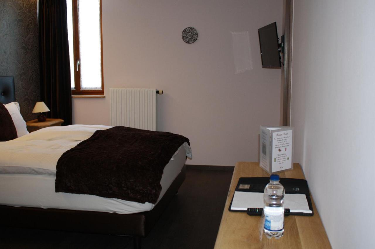 Hotel De La Gare Monthey Eksteriør bilde