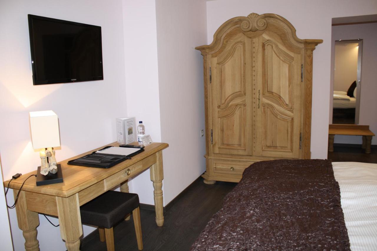 Hotel De La Gare Monthey Eksteriør bilde
