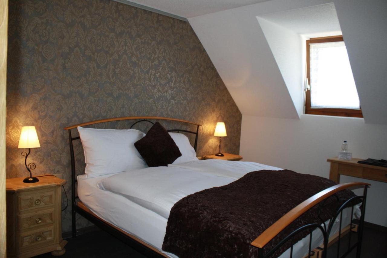 Hotel De La Gare Monthey Eksteriør bilde