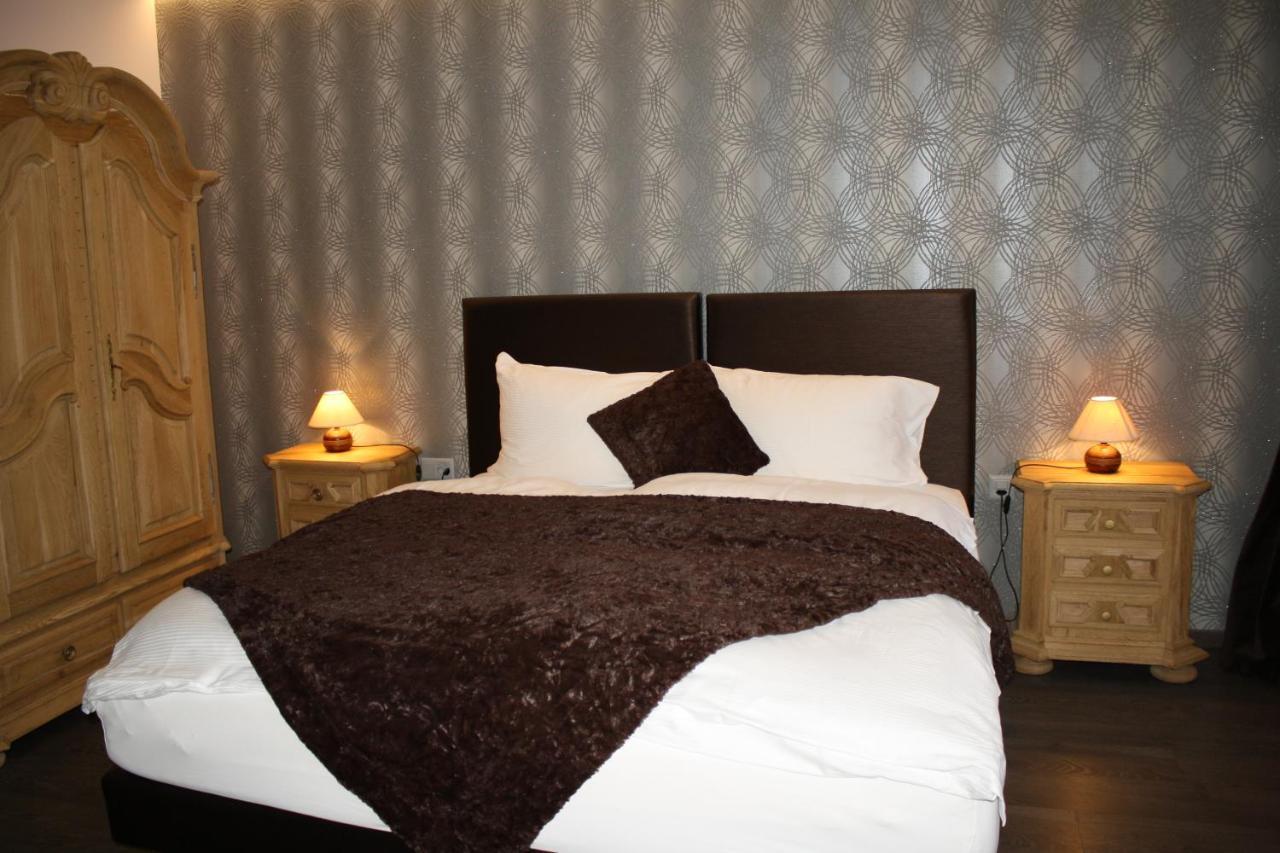 Hotel De La Gare Monthey Eksteriør bilde