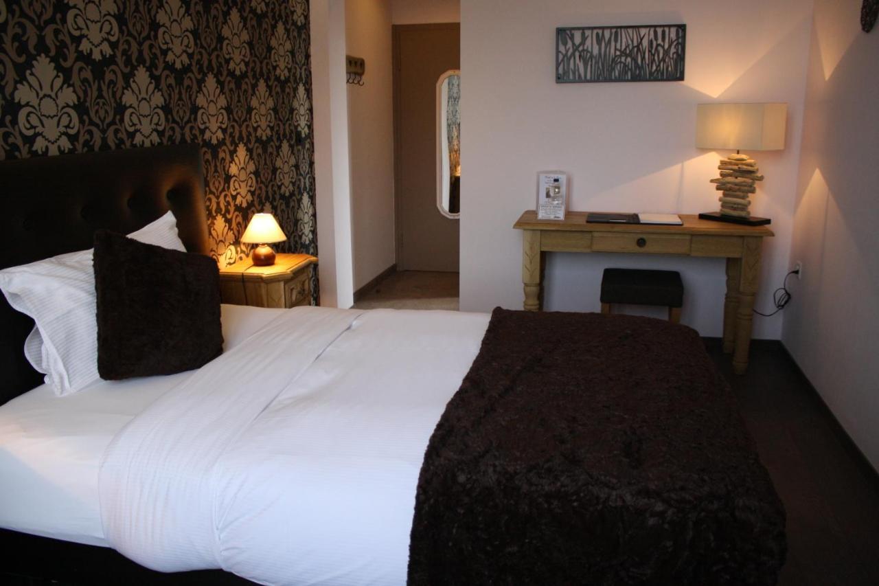 Hotel De La Gare Monthey Eksteriør bilde